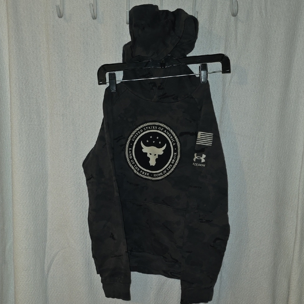 Under Armour Dark Gray Hoodie with Bull Emblem